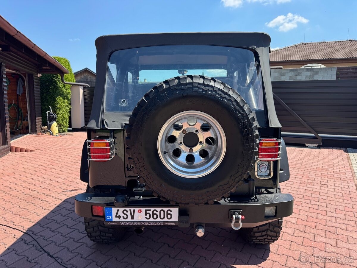 jeep-4-2-cj7 - 3