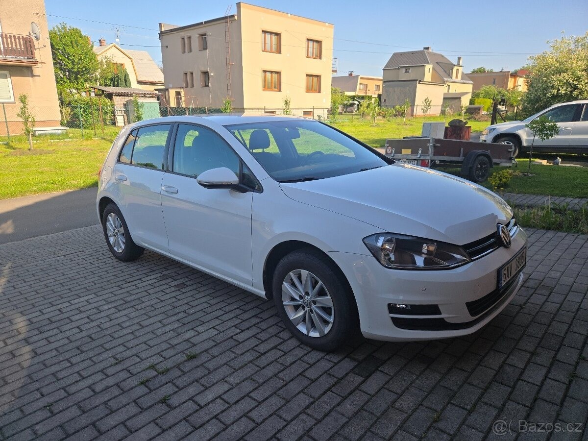 volkswagen-golf-1-2-7-tsi-81-kw - 1