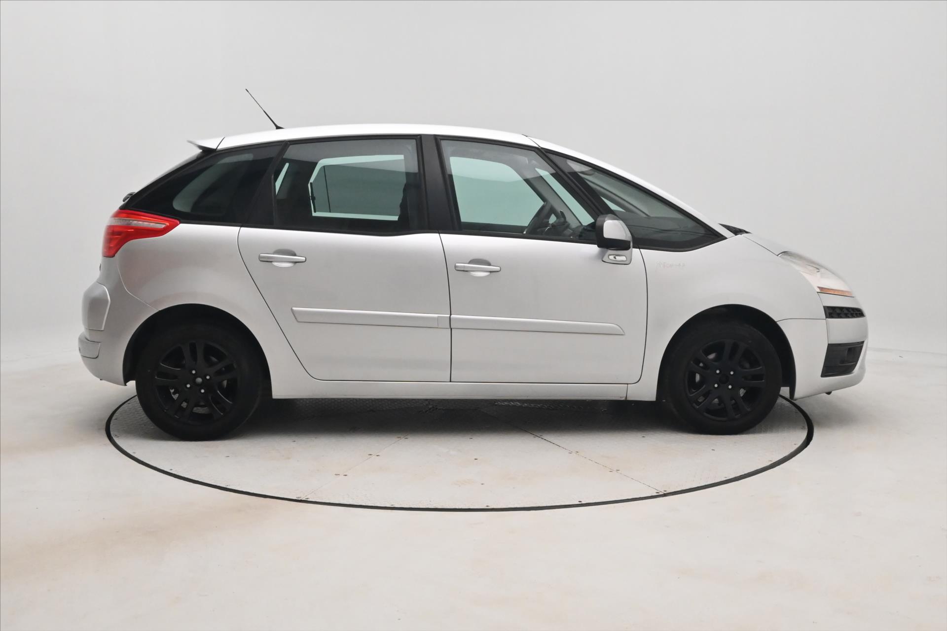 citroen-c4-picasso-1-6-hdi-80-kw-klima-tazne - 3