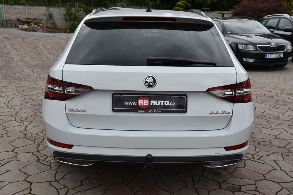 skoda-superb-2-0-tdi-110-kw-sportline - 6