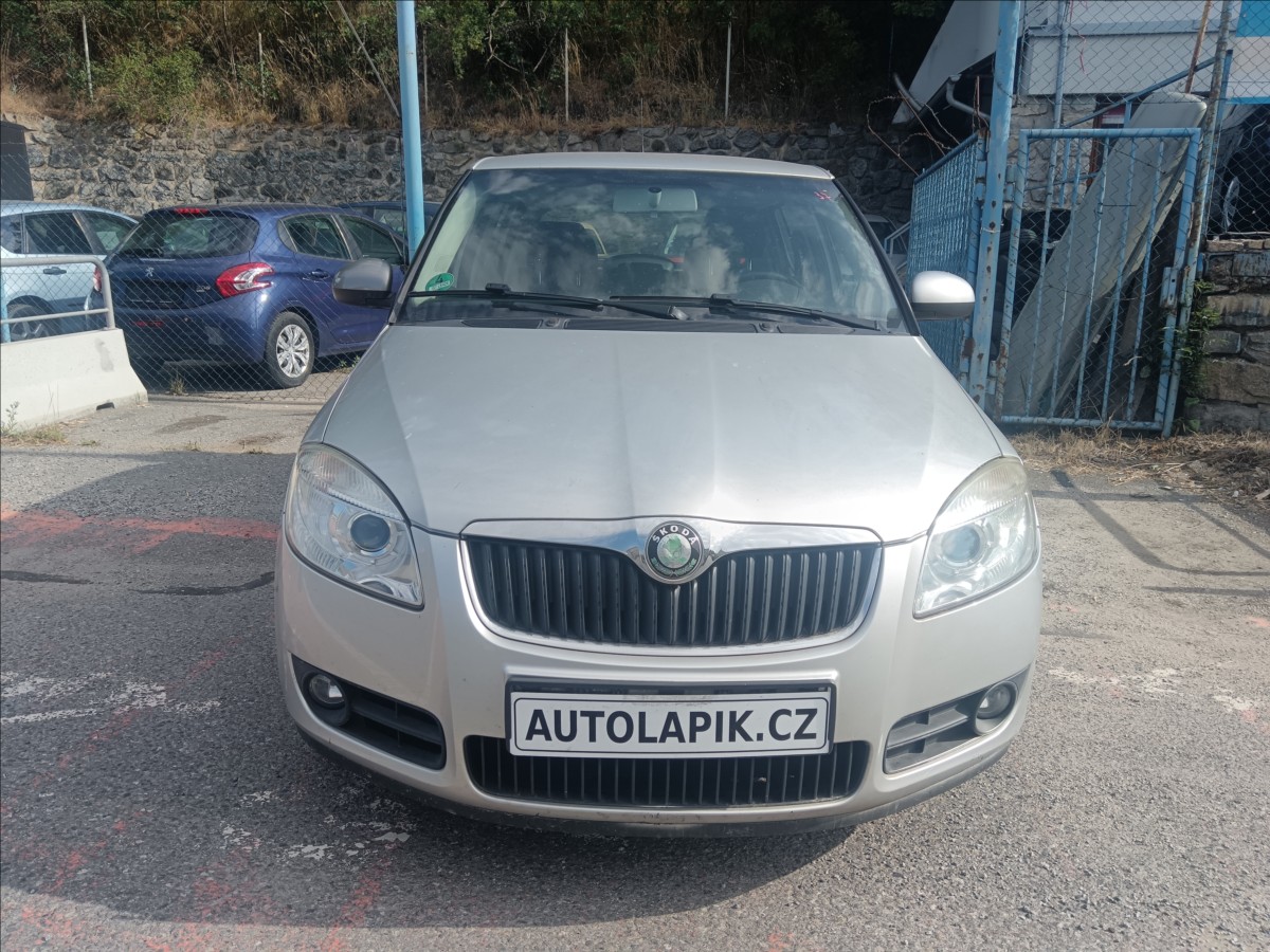 skoda-fabia-1-4-i-elegance - 1