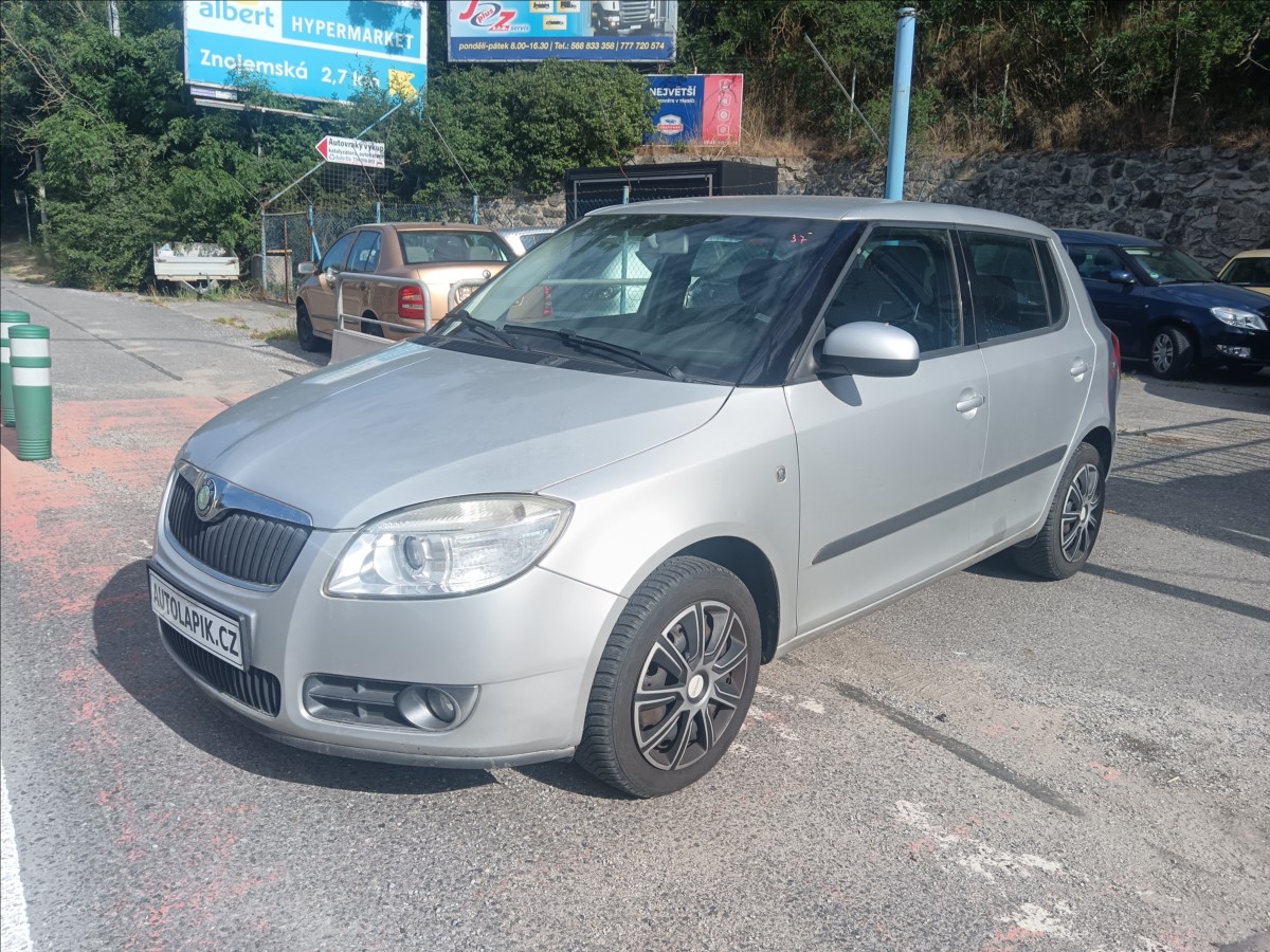 skoda-fabia-1-4-i-elegance - 3