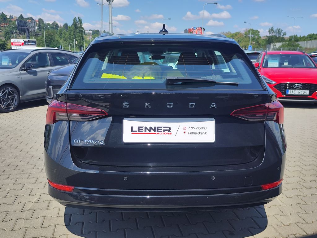 skoda-octavia-2-0-tdi-110kw-style - 5