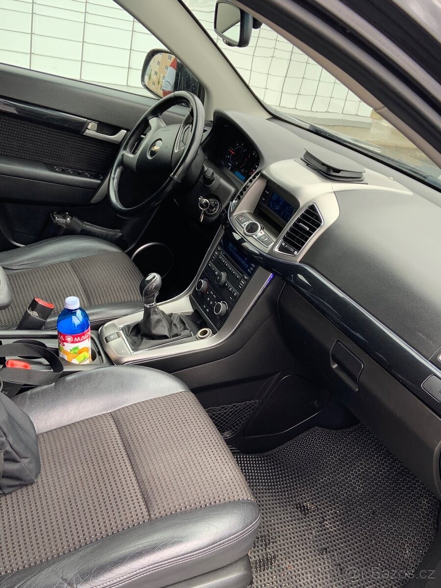 chevrolet-captiva-2-2-2012 - 6