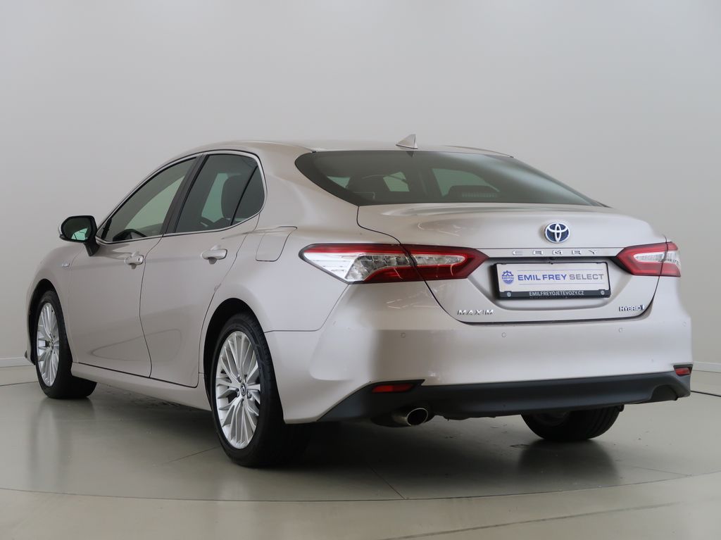 toyota-camry-2-5-hybrid-executive-131kw-cz-1maj - 6