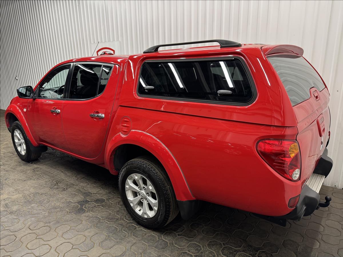 mitsubishi-l200-2-5di-d-intense-4wd-hardtop - 5