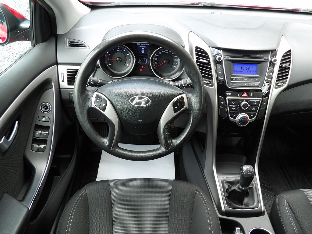 hyundai-i30-1-4i-cvvt-trikolor-cr - 6