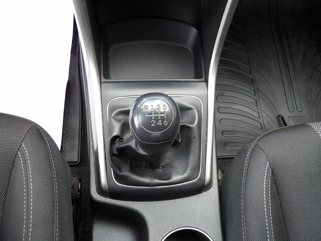 hyundai-i30-1-4i-cvvt-trikolor-cr - 7