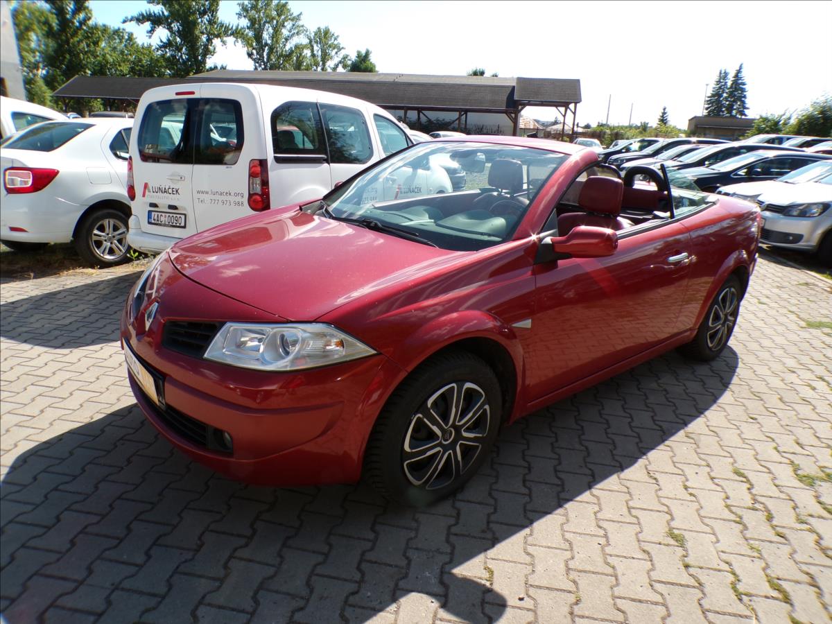 renault-megane-2-0-16v - 1
