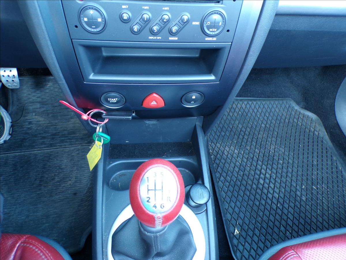 renault-megane-2-0-16v - 8