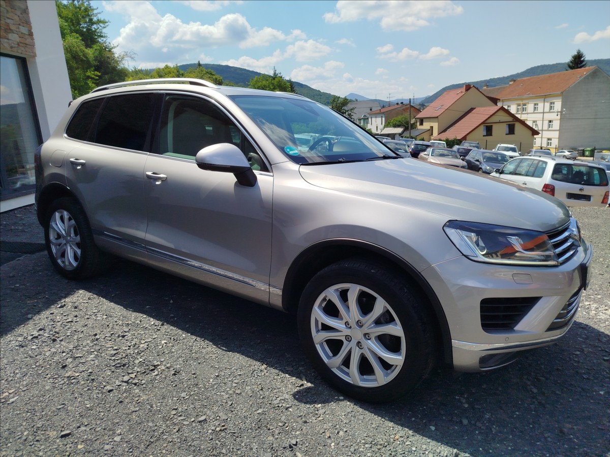 volkswagen-touareg-3-0-tdi-193-kw-4x4-bez-vzduchu - 7
