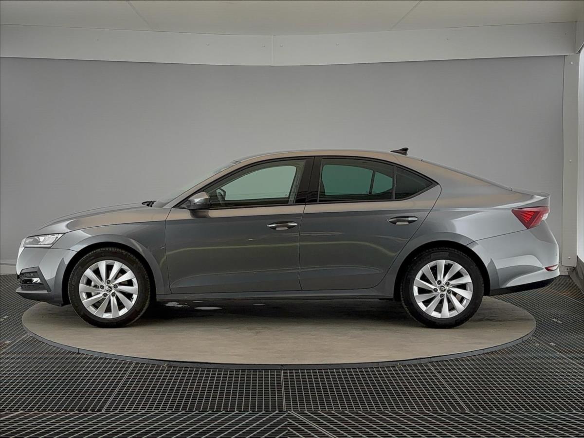 skoda-octavia-1-5-tsi-m-hev-ambition-fresh-7dsg - 2