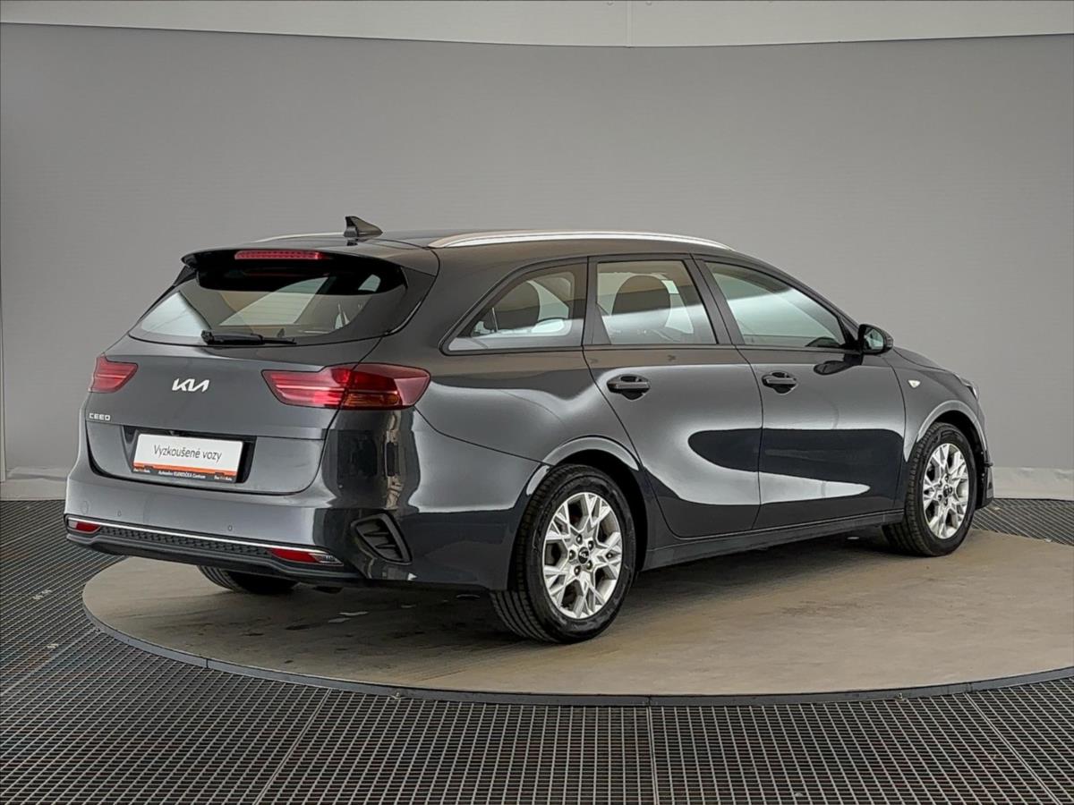 kia-ceed-1-5-t-gdi-sw-7dct - 1
