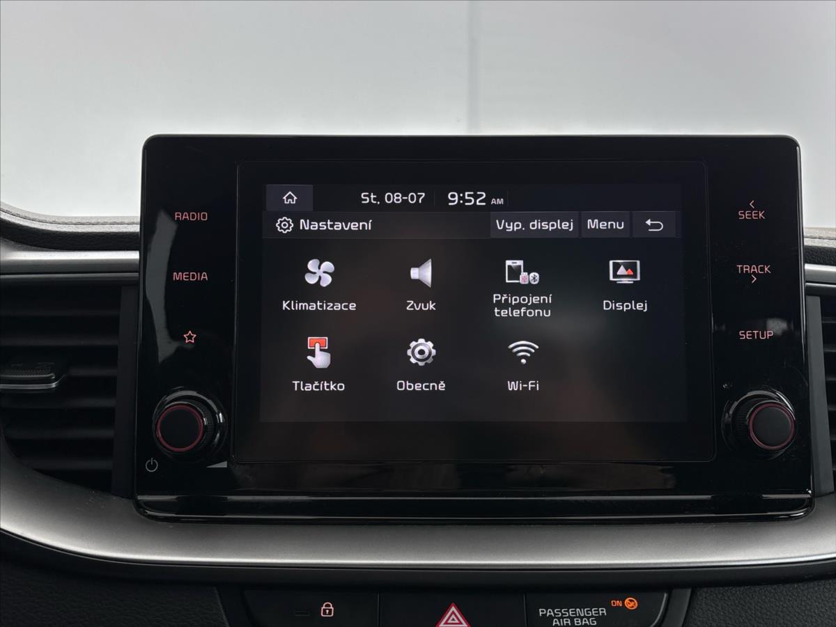 kia-ceed-1-5-t-gdi-sw-7dct - 7
