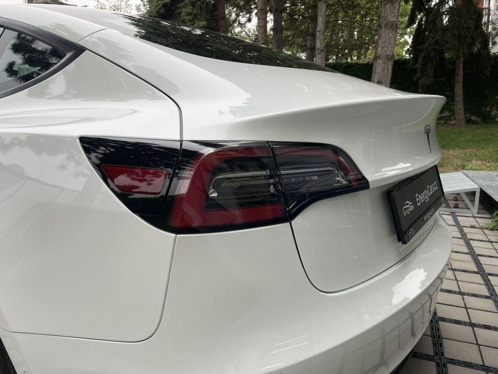 tesla-model-3-standart-range-plus-lfp - 8