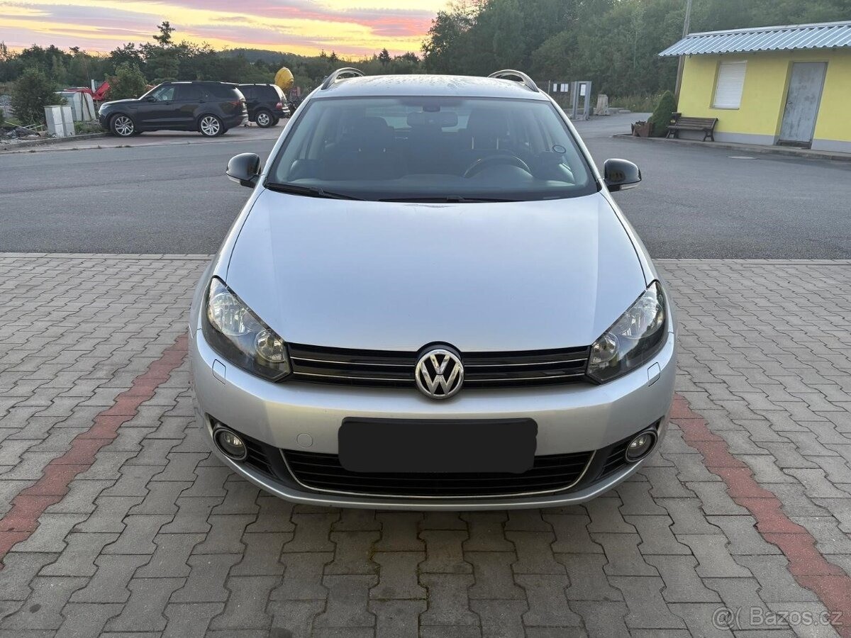 Volkswagen Golf 1,6   TDI | Style | 77 kW | 2011