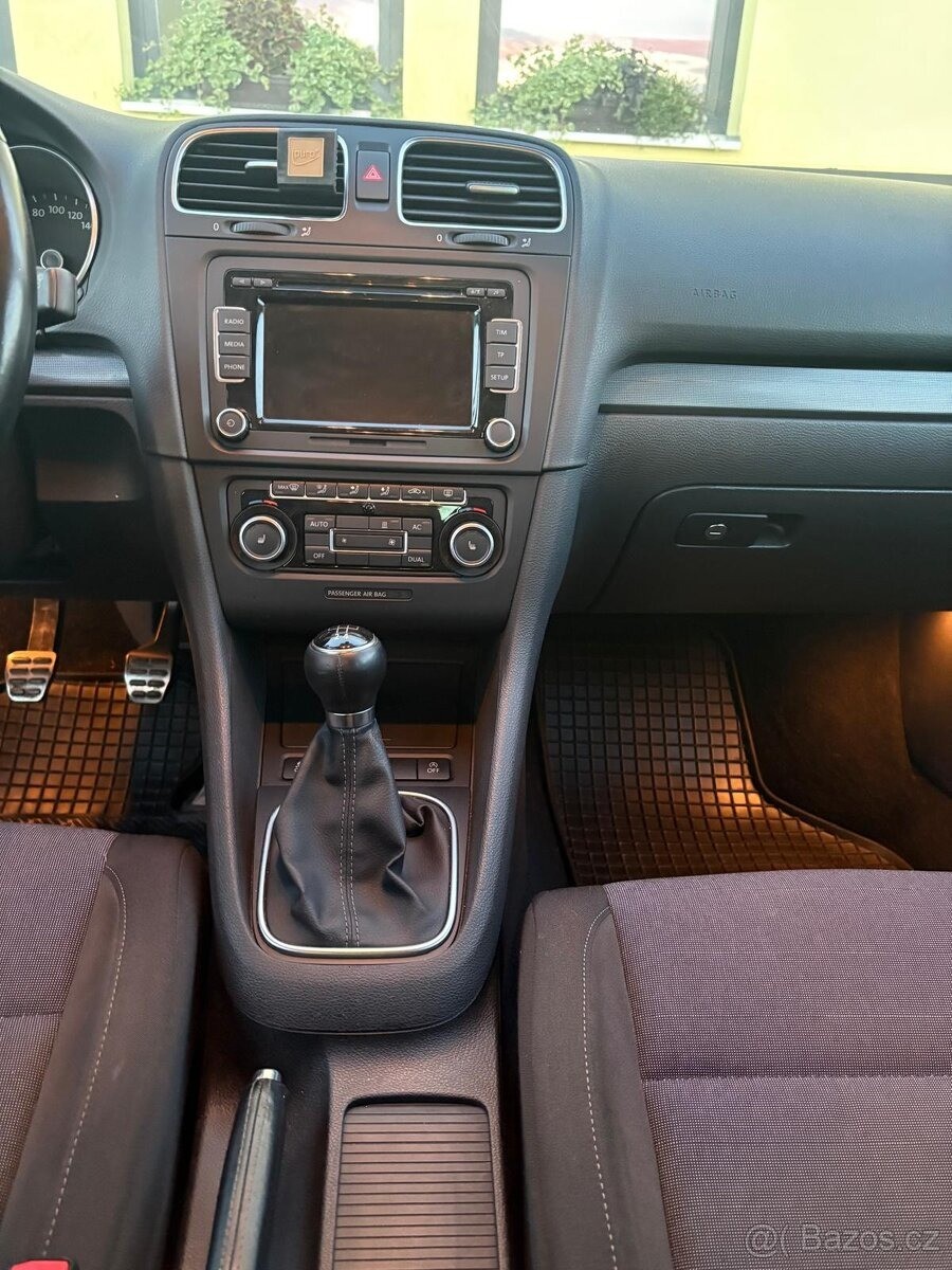 volkswagen-golf-1-6-tdi-style-77-kw-2011 - 5