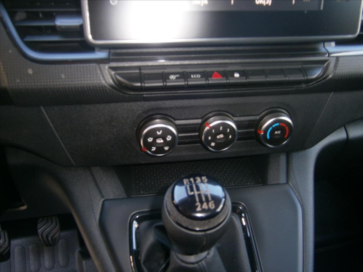 renault-kangoo-1-5-dci-klima - 9