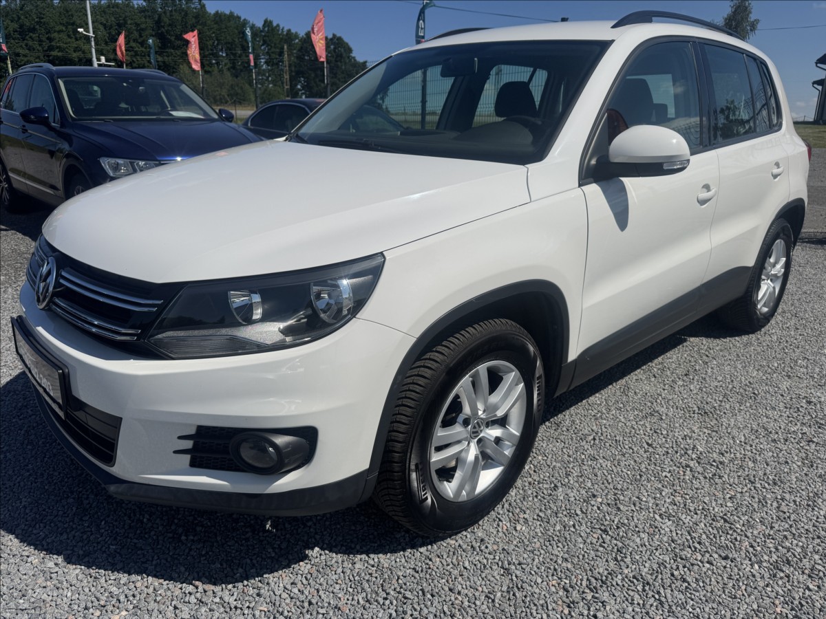 volkswagen-tiguan-2-0-tdi-81kw-trend-fun - 2