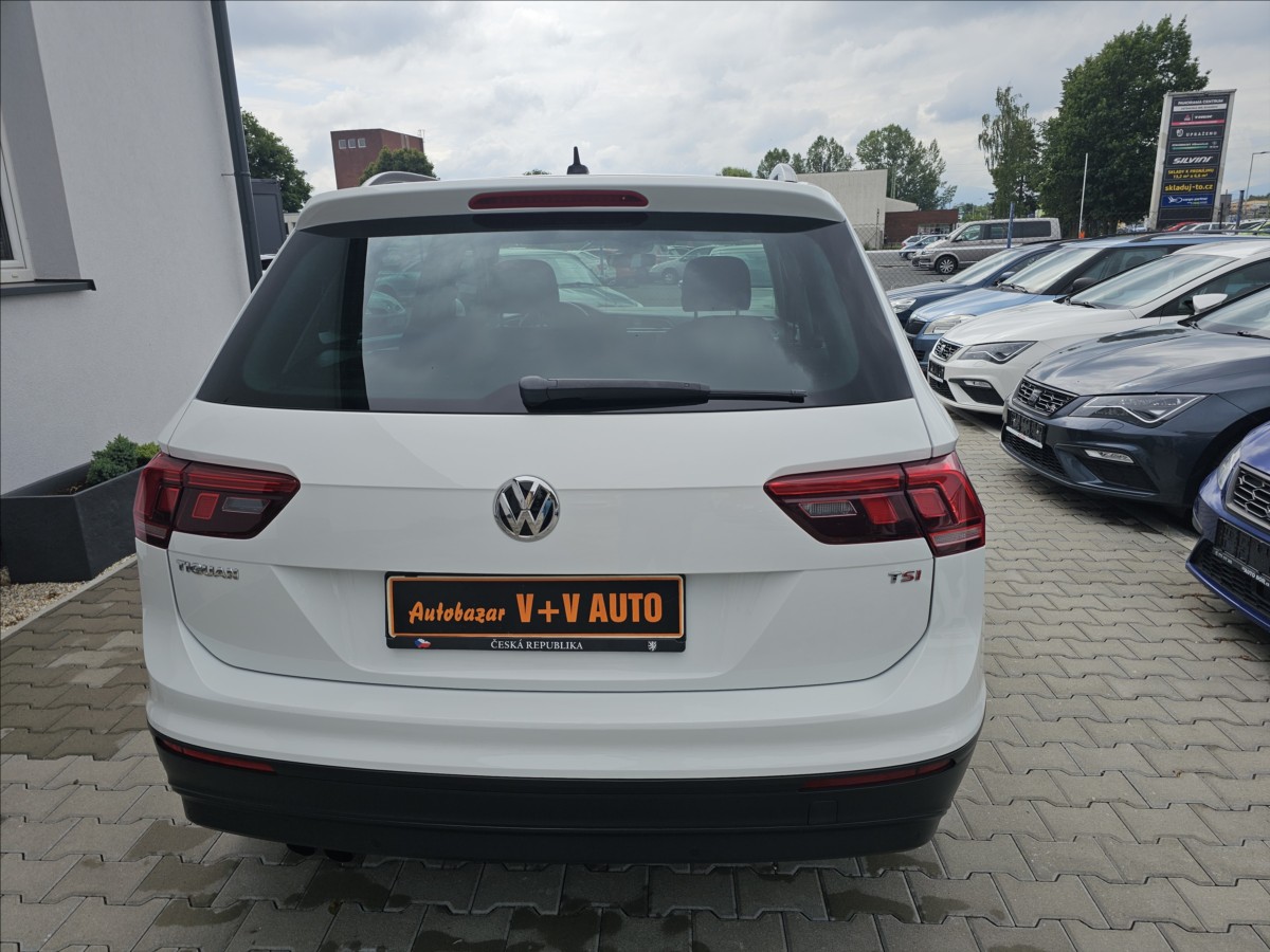 volkswagen-tiguan-1-4-tsi-110kw-comfortline - 6
