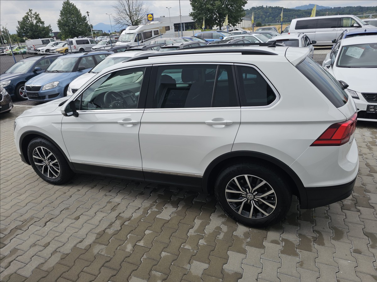 volkswagen-tiguan-1-4-tsi-110kw-comfortline - 8
