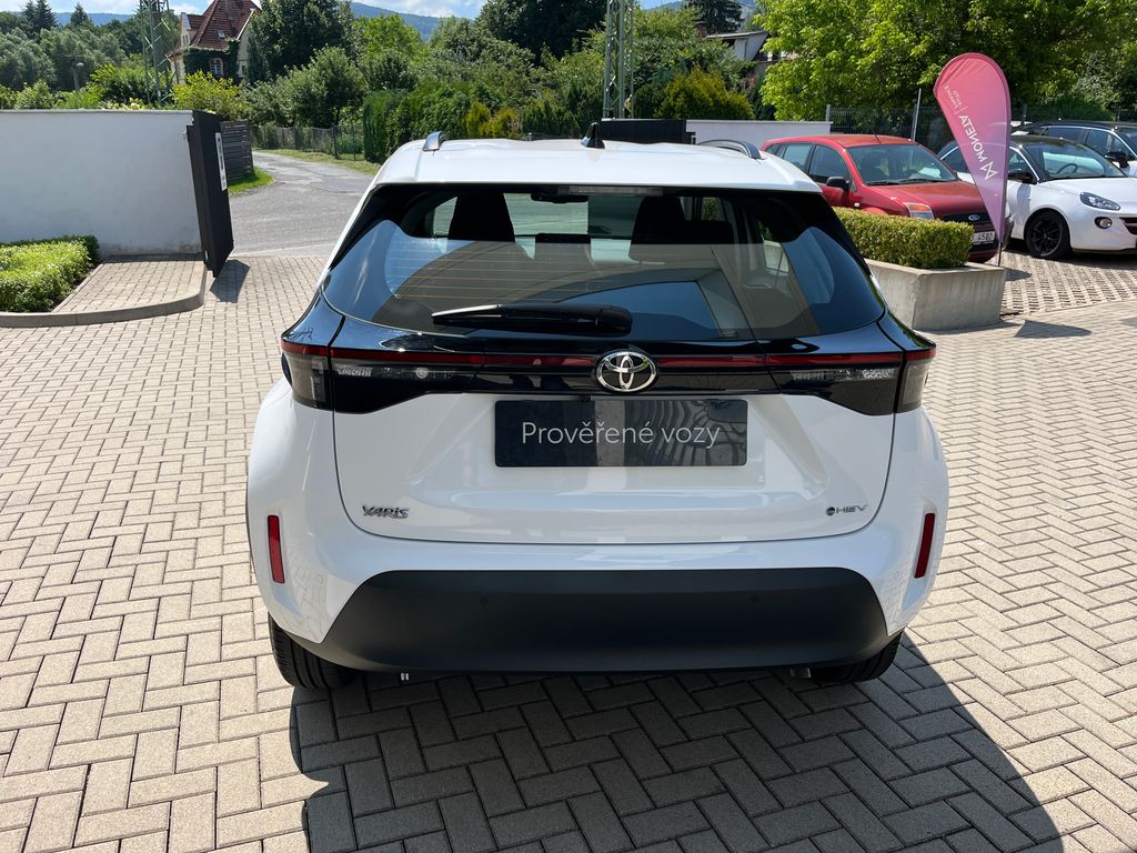 toyota-yaris-cross-1-5-hybrid-e-cvt-comfort - 4