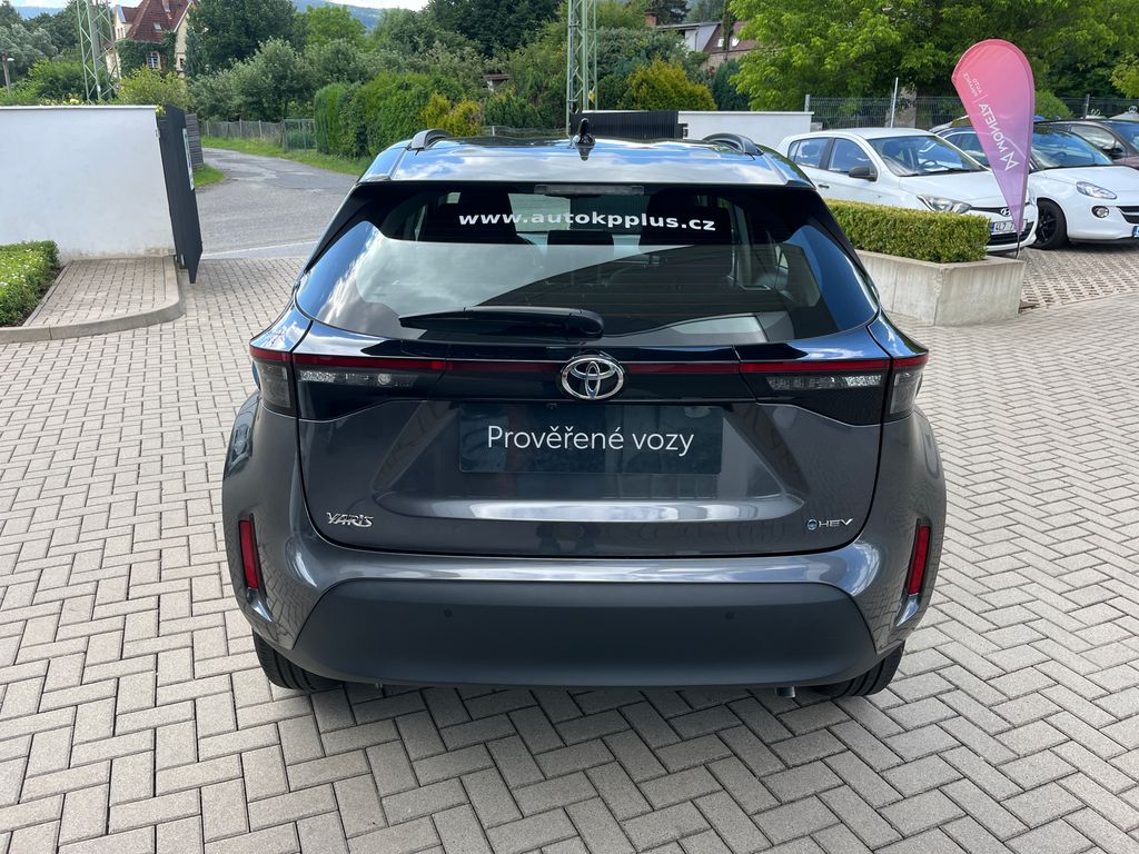 toyota-yaris-cross-1-5-hybrid-e-cvt-comfort - 4