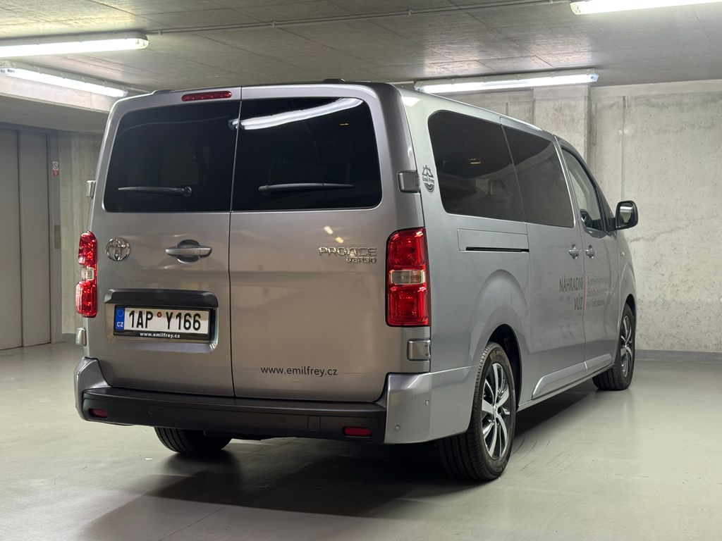 toyota-proace-verso-2-2-d-4d-glass-van-business-9s-comfort - 4