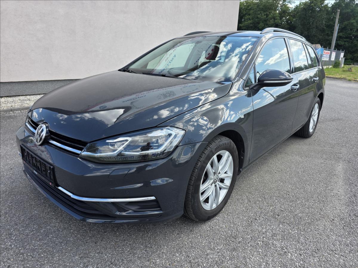 Volkswagen Golf 1,6 1.6TDI 85KW ADAPTIVNÍ TEMPOMAT  1.6TDI 85KW ADAPTIVNÍ TEMPOMAT