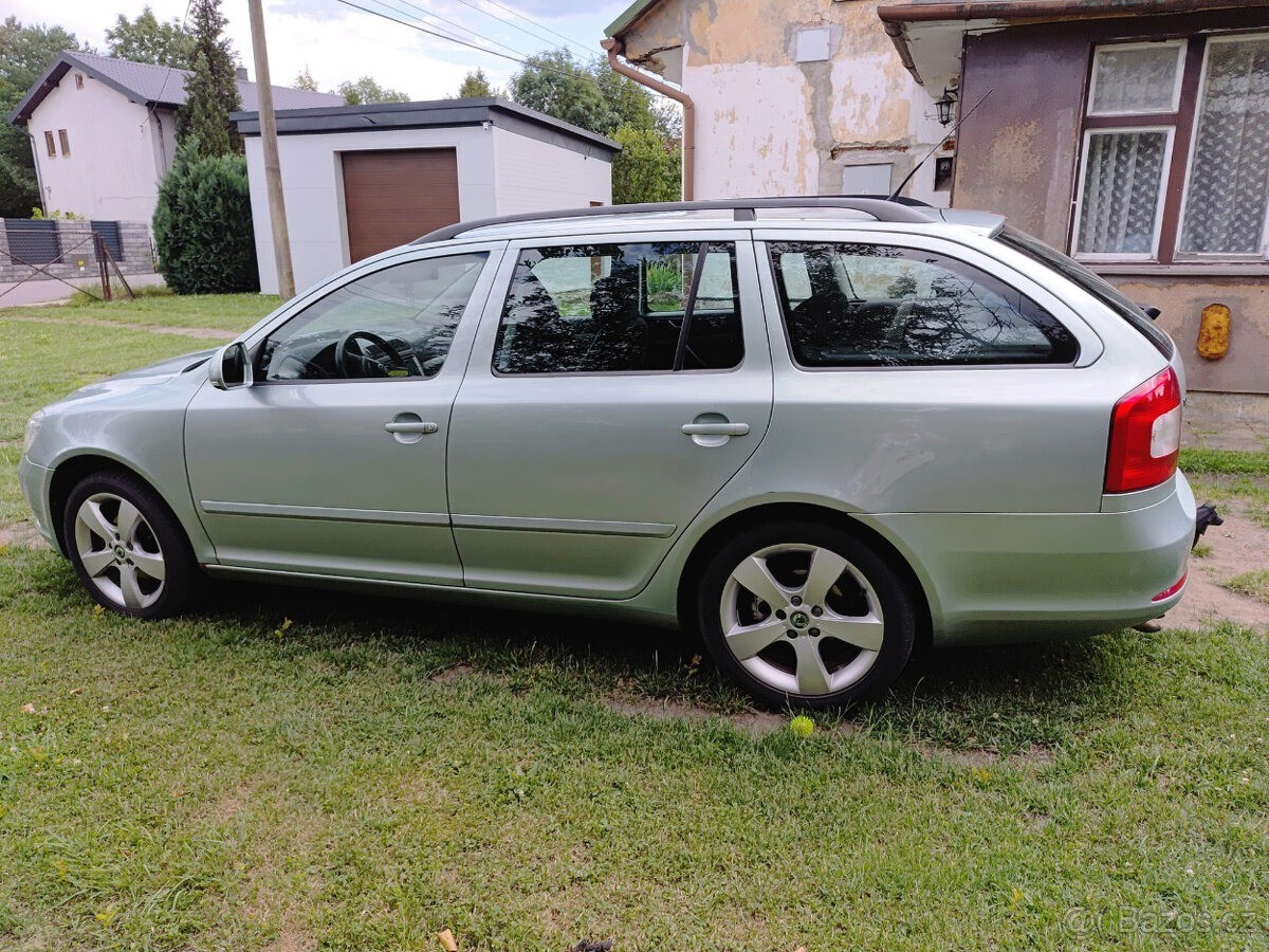 skoda-octavia-ii-facelift-tdi-rv-2010-77kw - 9