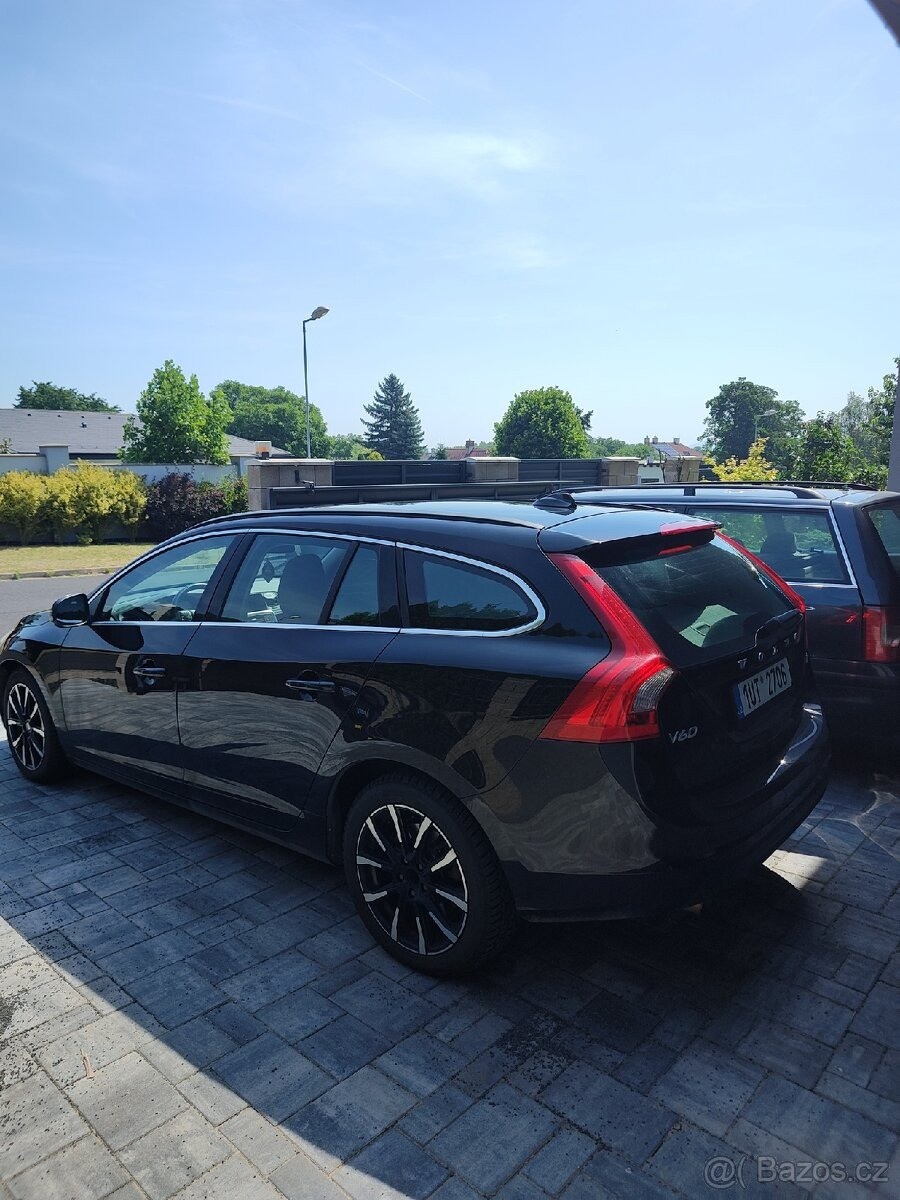 volvo-v60-2-0-100kw-rok-v-2013-automat - 2