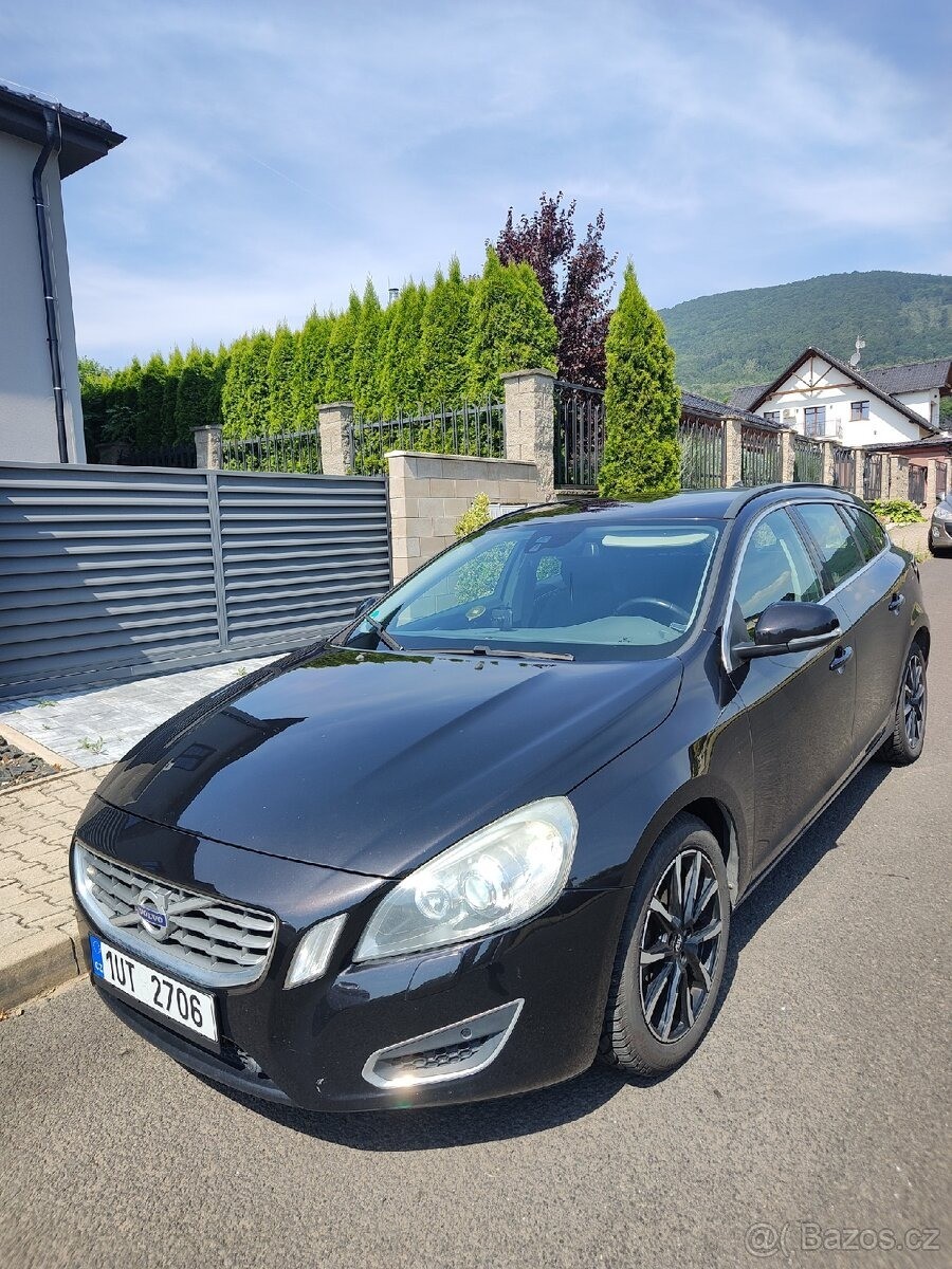 volvo-v60-2-0-100kw-rok-v-2013-automat - 3