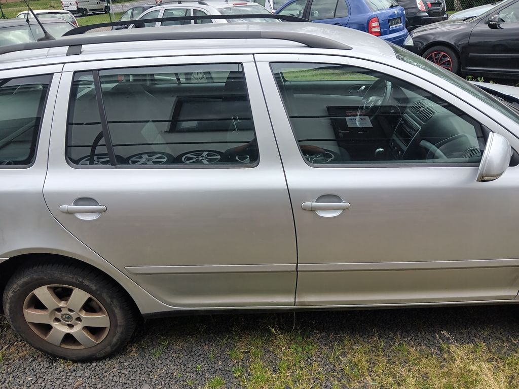 skoda-octavia-1-9-tdi-4x4-combi - 5