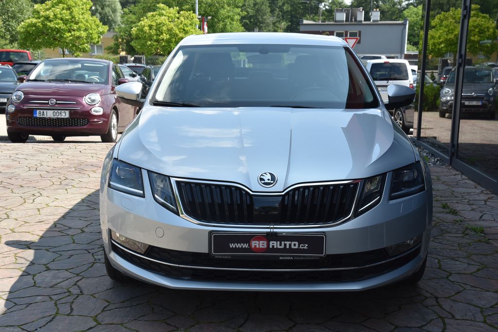 skoda-octavia-1-8-tsi-132-kw-dsg - 1