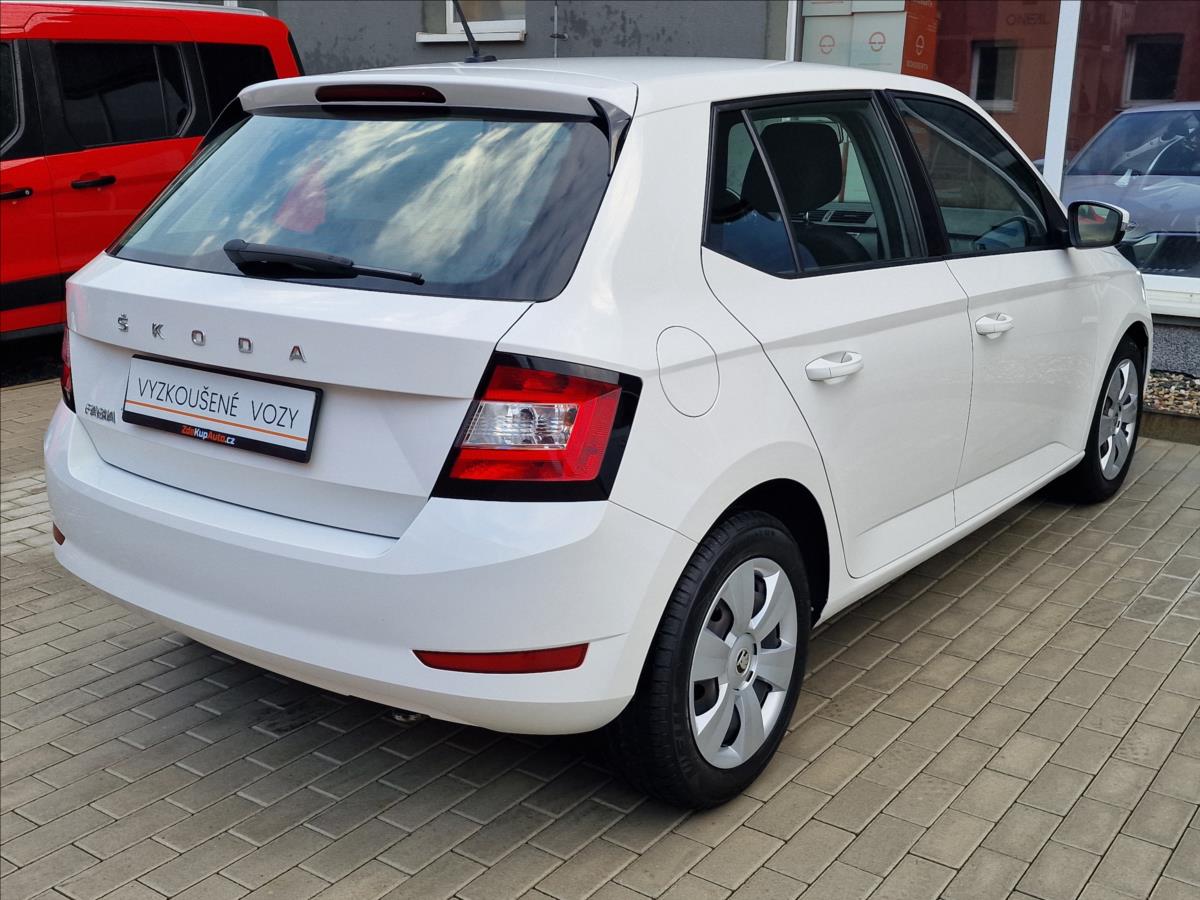 skoda-fabia-1-0tsi-70kw-puvod-cr-1-maj - 9