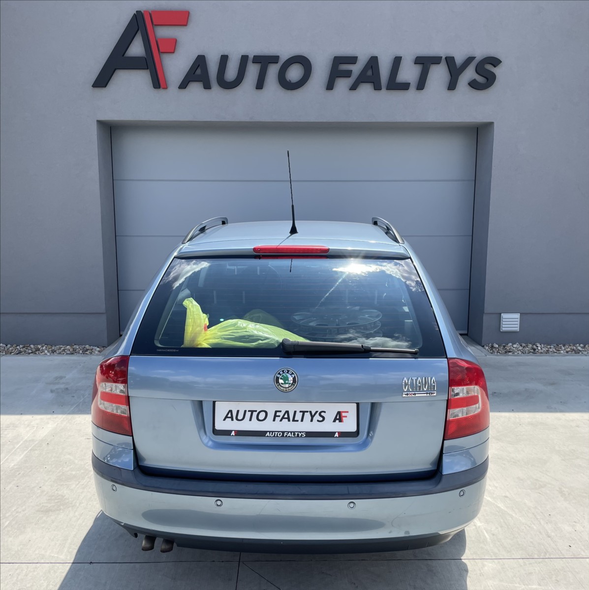 skoda-octavia-2-0-tdi-103kw-4x4-cr - 3
