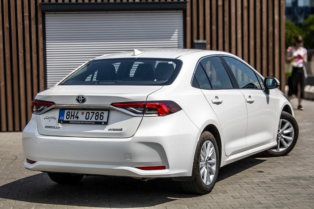 toyota-corolla - 3
