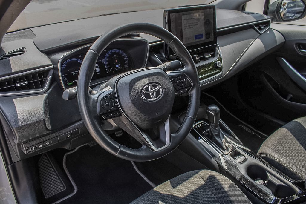 toyota-corolla - 8