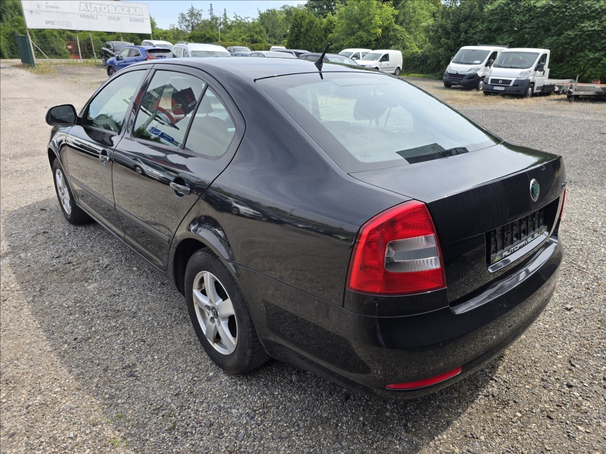 skoda-octavia-1-2-tsi-77-kw - 5