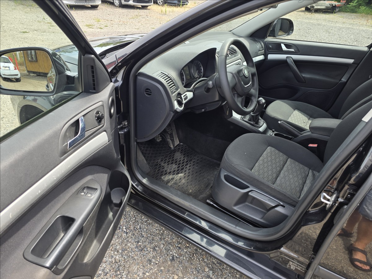 skoda-octavia-1-2-tsi-77-kw - 7