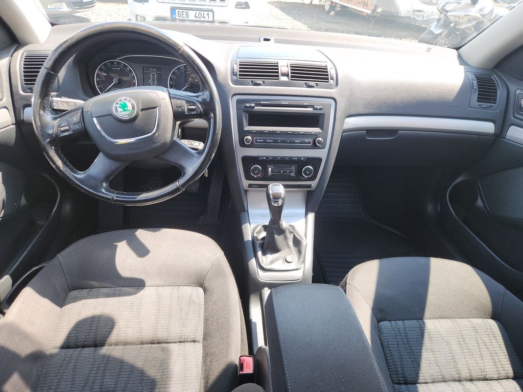 skoda-octavia-1-6-tdi - 8