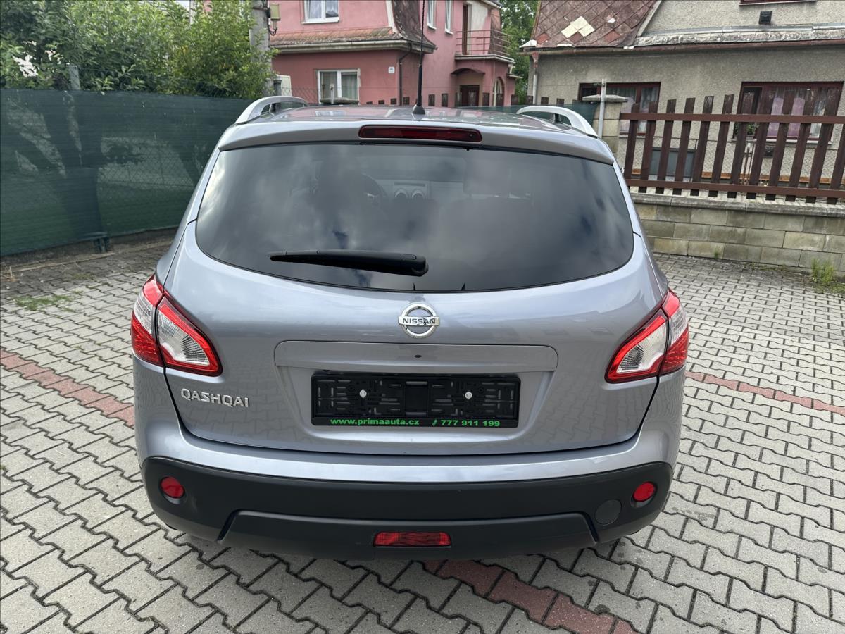 nissan-qashqai-2-0-4x4-automat-tekna - 3