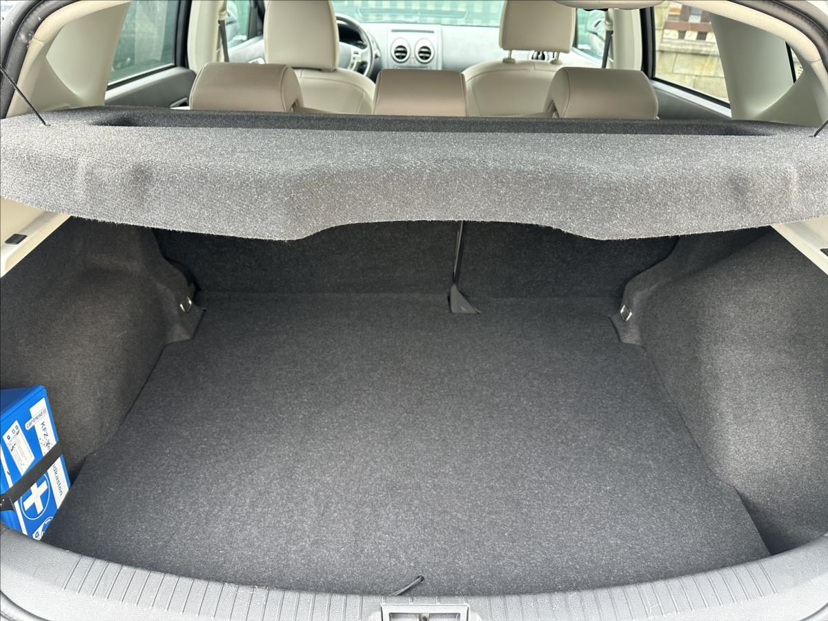 nissan-qashqai-2-0-4x4-automat-tekna - 4