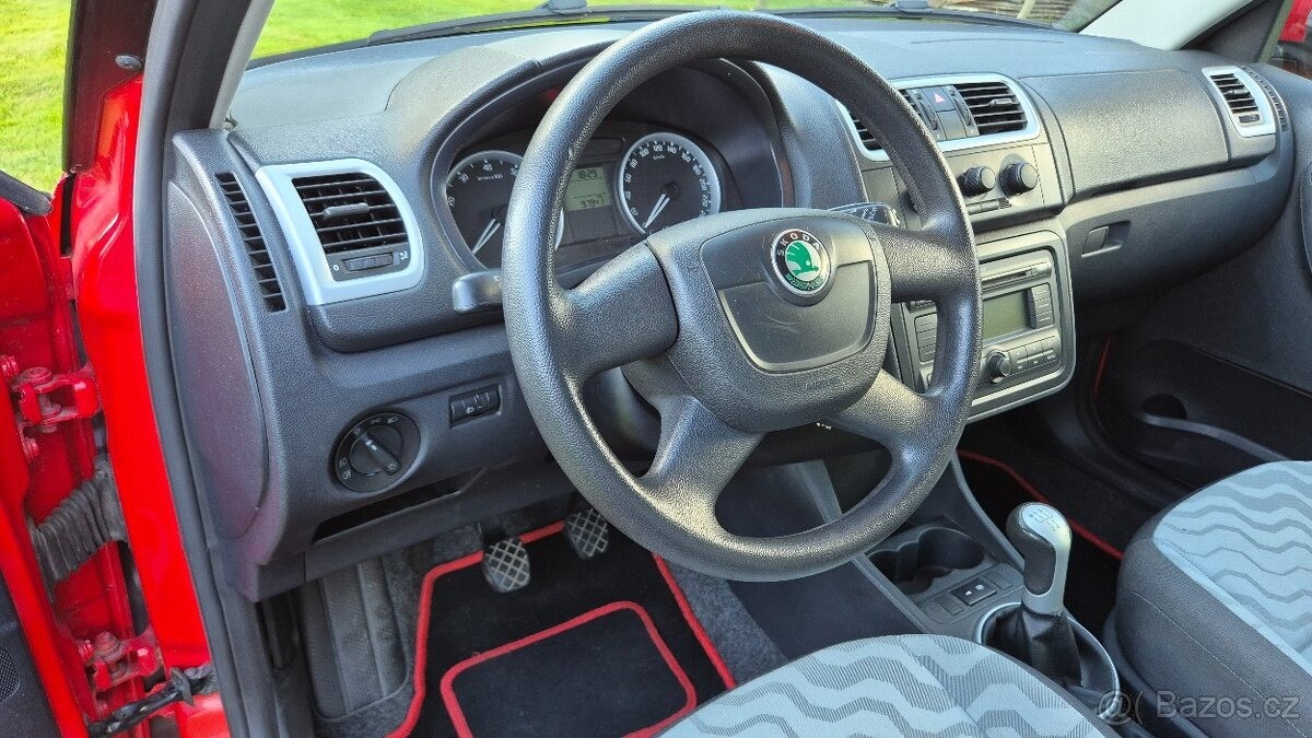 skoda-fabia-1-2-2 - 6