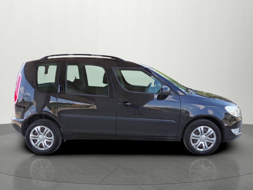 skoda-roomster-1-2tsi-77kw-dsg-ambition - 4