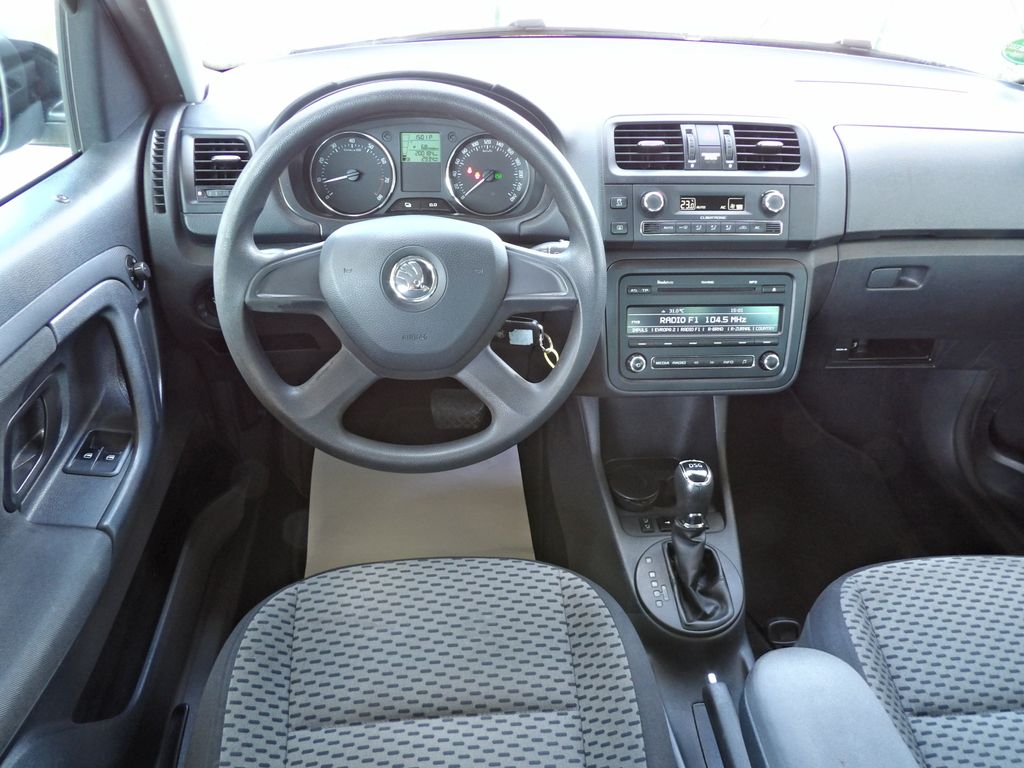 skoda-roomster-1-2tsi-77kw-dsg-ambition - 6