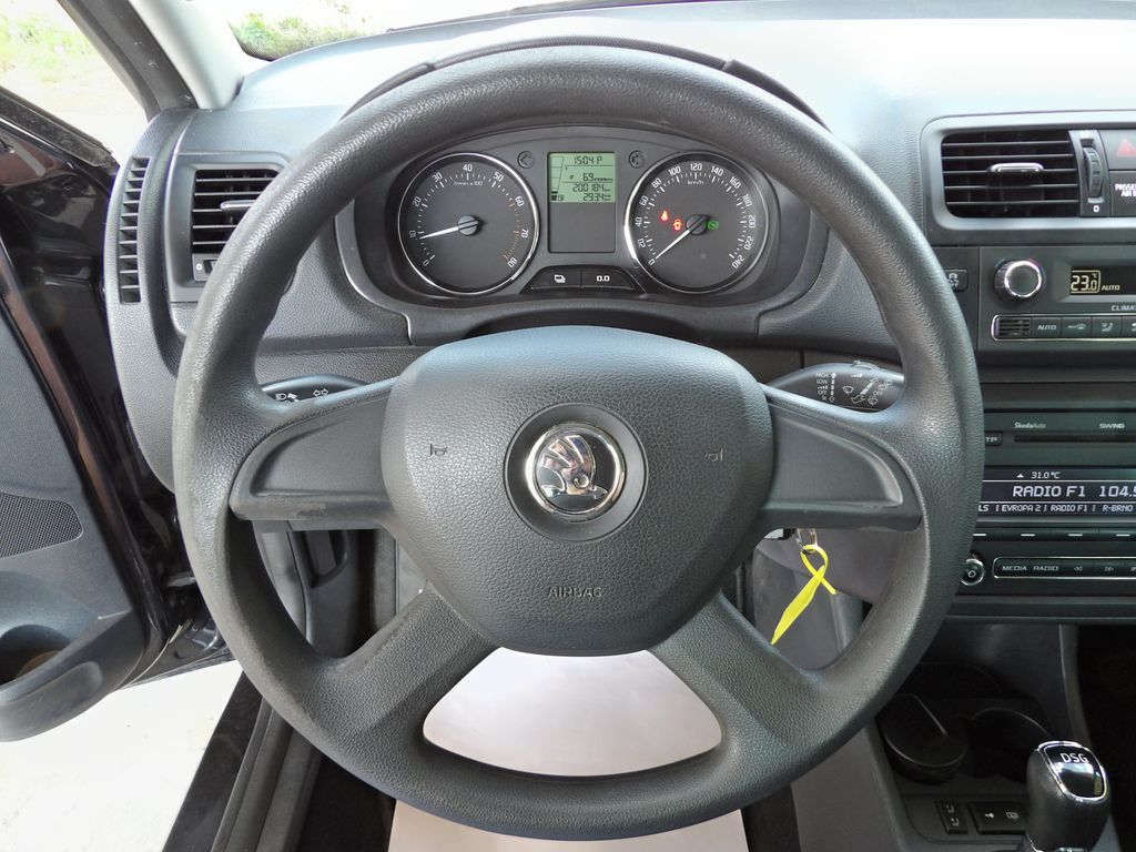 skoda-roomster-1-2tsi-77kw-dsg-ambition - 9