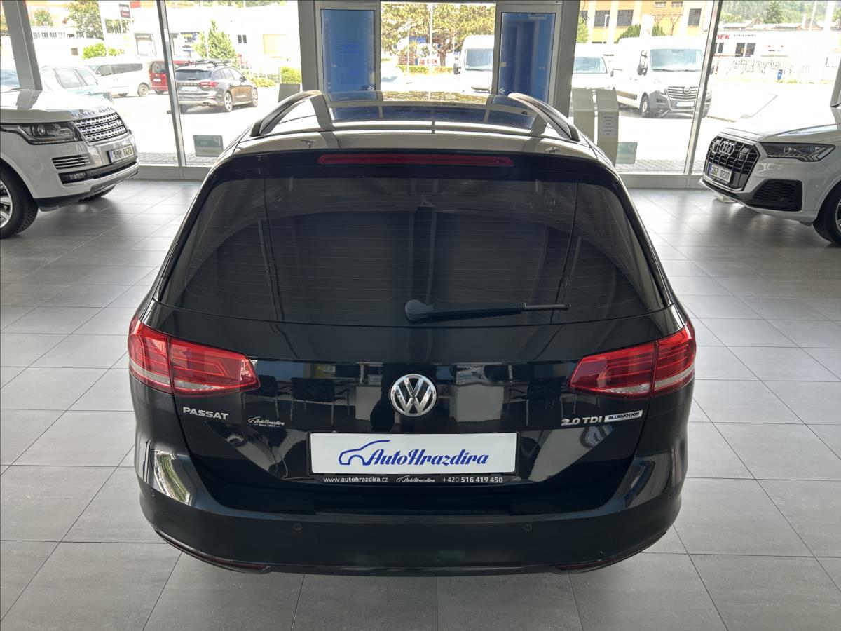 volkswagen-passat-2-0-tdi-110kw-1-maj-serviska - 4