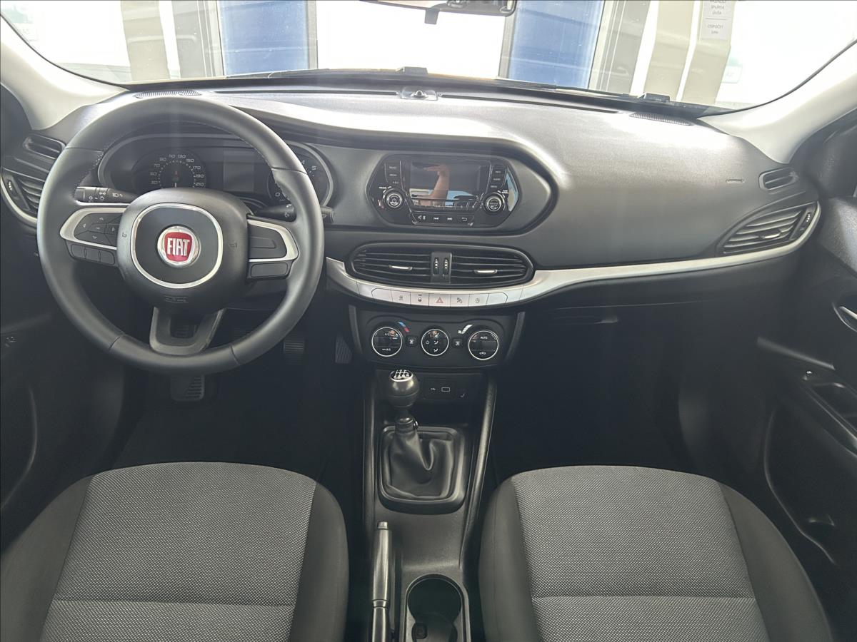 fiat-tipo-1-4-street-serviska-vyhr-sed - 7