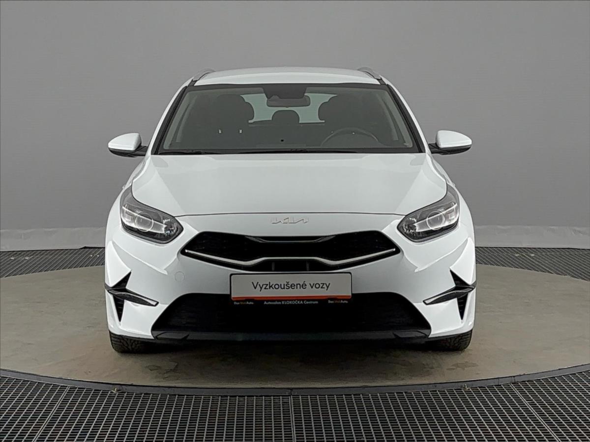 kia-ceed-1-5-t-gdi-sw - 3